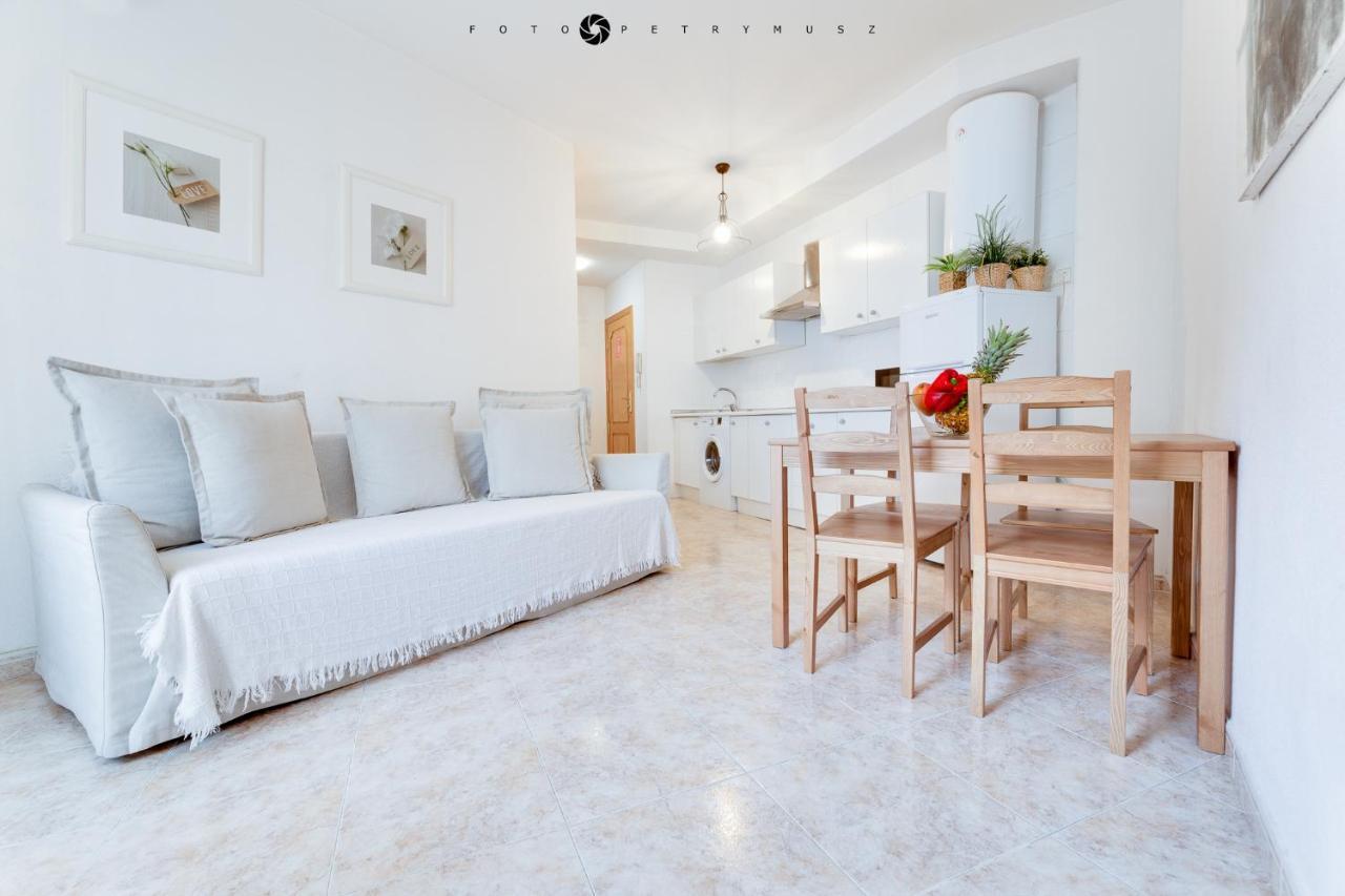 San Cristobal Apartment - Alicante City Center Buitenkant foto